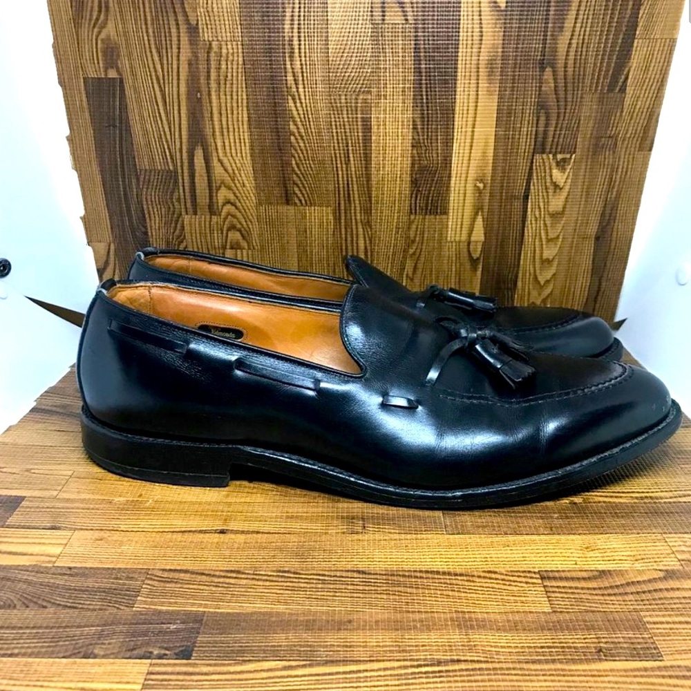 Allen Edmonds Grayson Men's Tassel Loafers 12.5
Black Leather Made in USA
